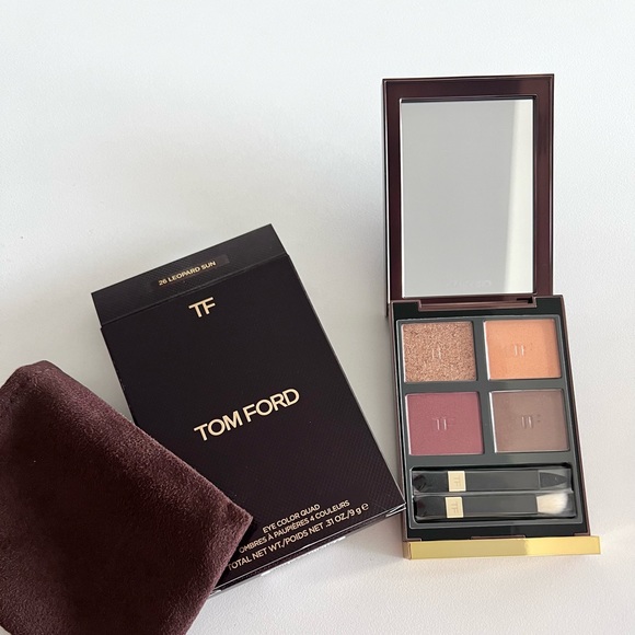 New Tom Ford eye color quad eyeshadow palette - Picture 2 of 2